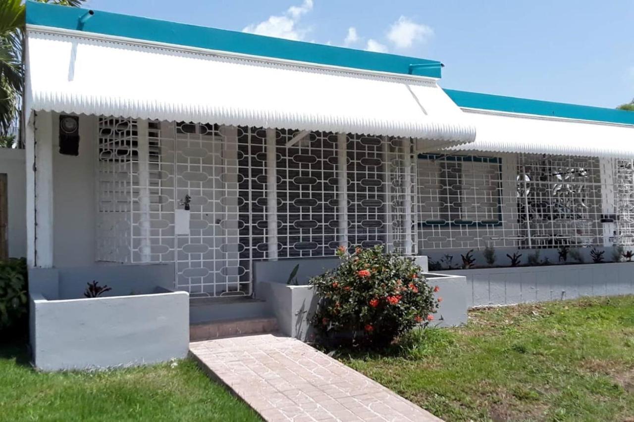 Villa Casa Del Sol -Unit B Bayamon Exterior foto